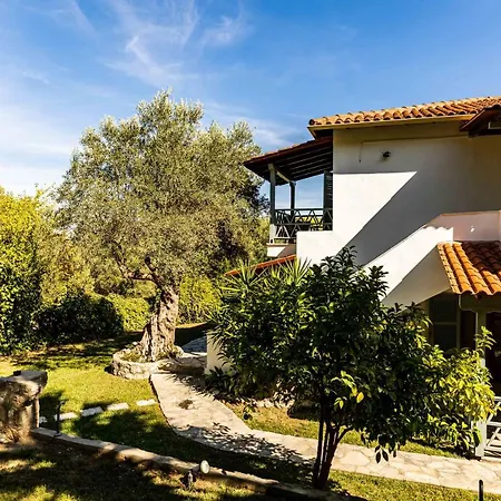 Casa Luxury Apartment Paliouri